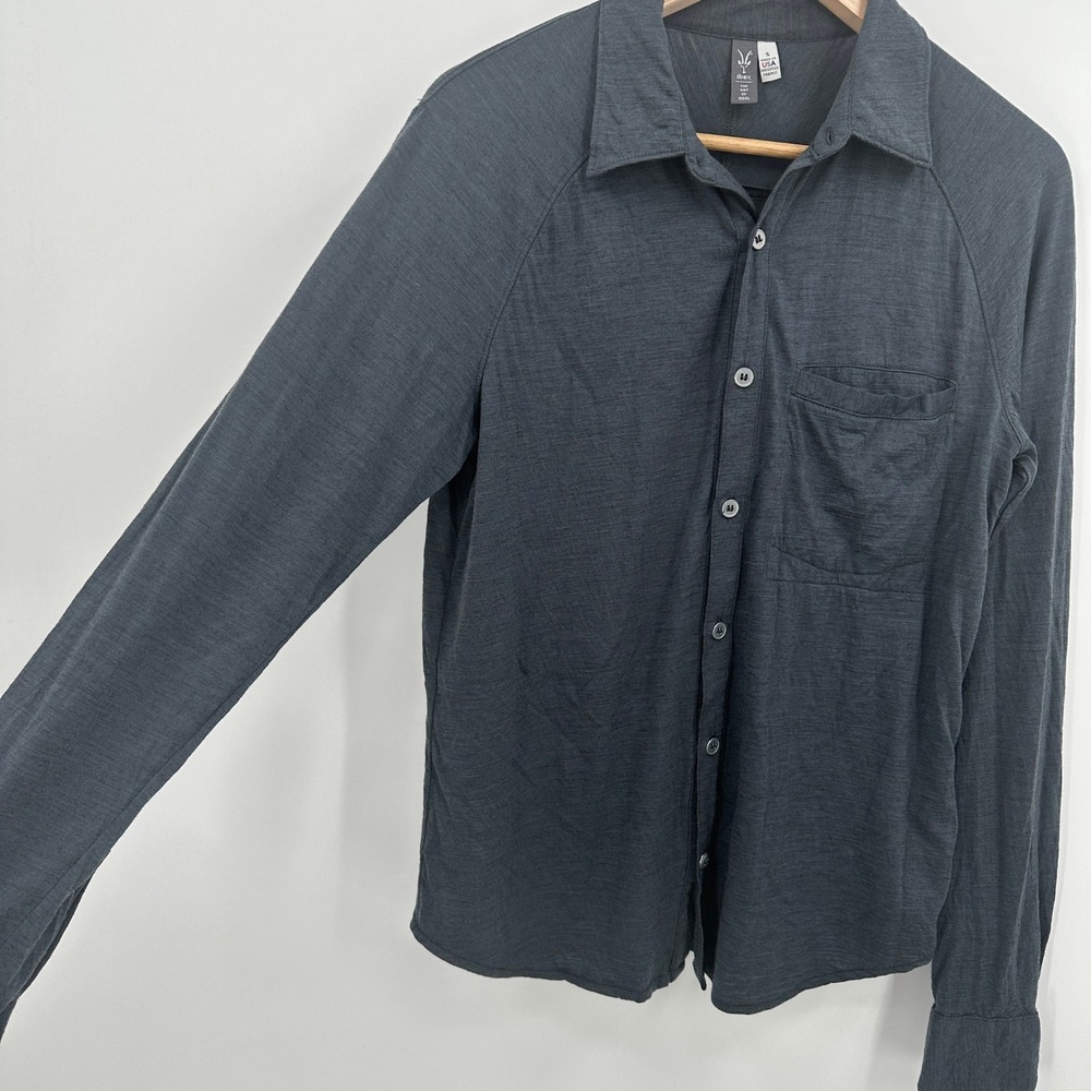 Ibex Merino Wool Button Down Shirt Mens Small Grey Long Sleeve Raglan Pocket USA - Picture 4 of 7